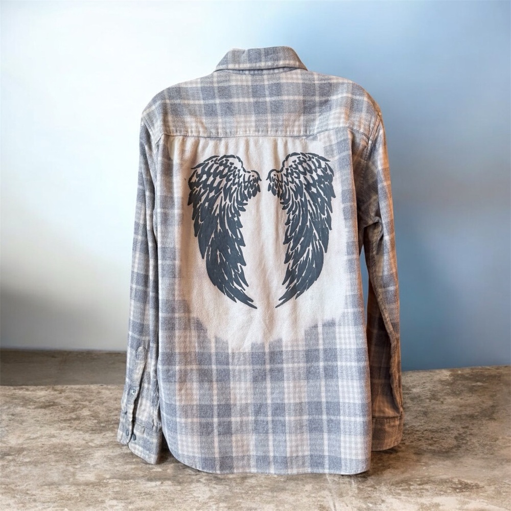 Upcycled Grey Plaid Flannel Shirt stenciled Wing Design tea dyed sz Large - Picture 2 of 11